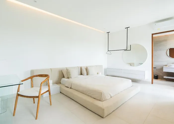 Luxe 3br At Pererenan Canggu (Bali)