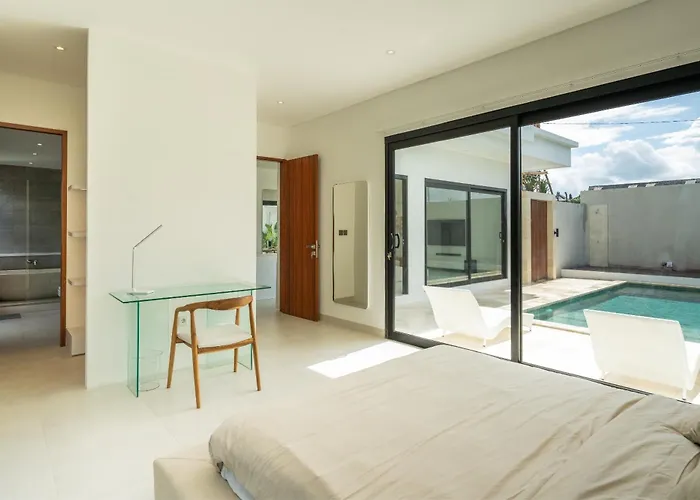Luxe 3br At Pererenan * Canggu (Bali)